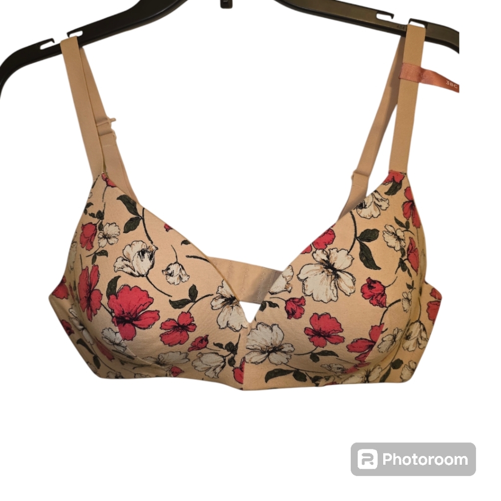 Ambrielle Floral Wireless Bra - Nude & Pink 38C NWOT